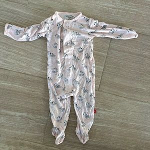 Magnetic Me sleeper pajama for 6-9 months